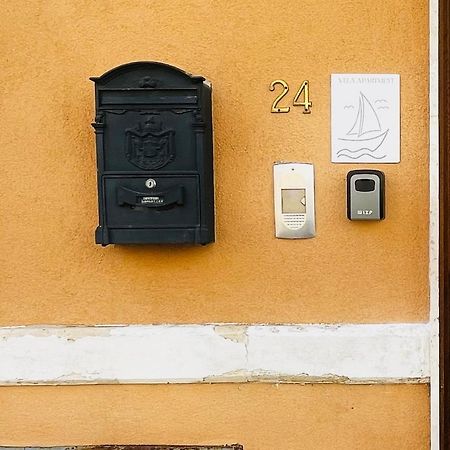 Vela Apartment Brindisi Eksteriør bilde